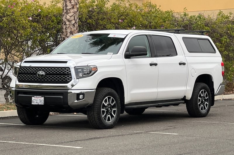 Toyota Tundra 4WD Vehicle Full-screen Gallery Image 08