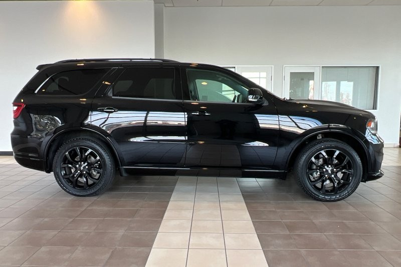 Dodge Durango Vehicle Full-screen Gallery Image 03