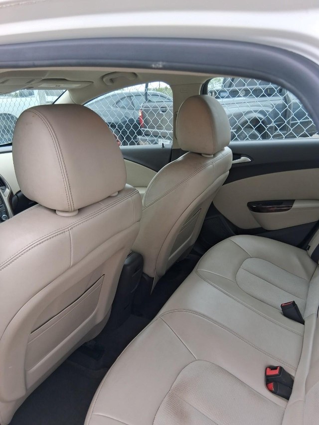 Other VERANO Vehicle Full-screen Gallery Image 04