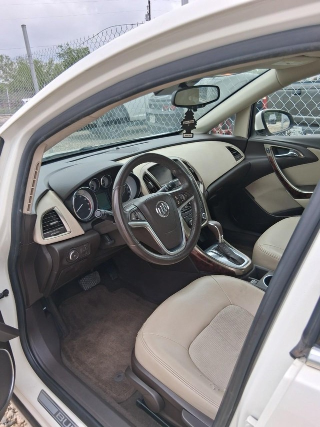 Other VERANO Vehicle Full-screen Gallery Image 05