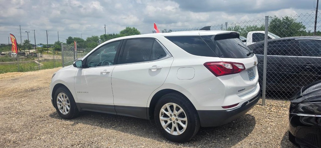 Chevrolet Equinox Vehicle Full-screen Gallery Image 05