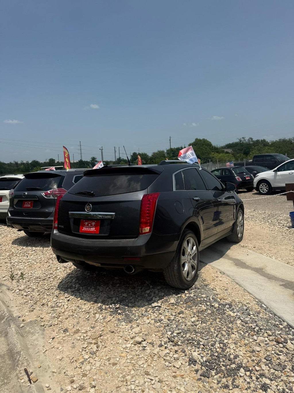 Cadillac SRX Vehicle Full-screen Gallery Image 07