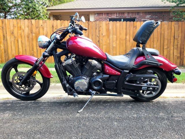 Yamaha Stryker Vehicle Full-screen Gallery Image 02