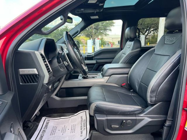 Ford F-150 Vehicle Full-screen Gallery Image 6