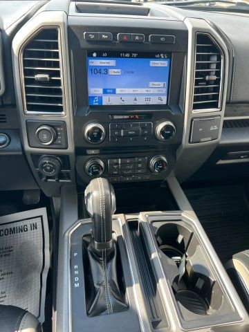 Ford F-150 Vehicle Full-screen Gallery Image 11