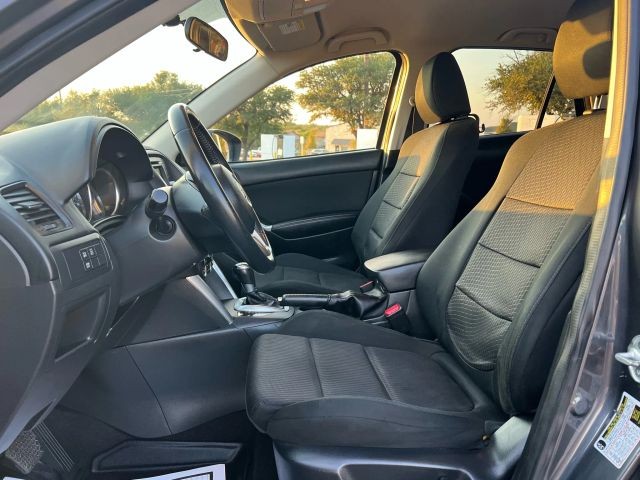 Mazda CX-5 Vehicle Full-screen Gallery Image 5