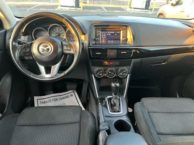 Mazda CX-5 Vehicle Full-screen Gallery Image 6