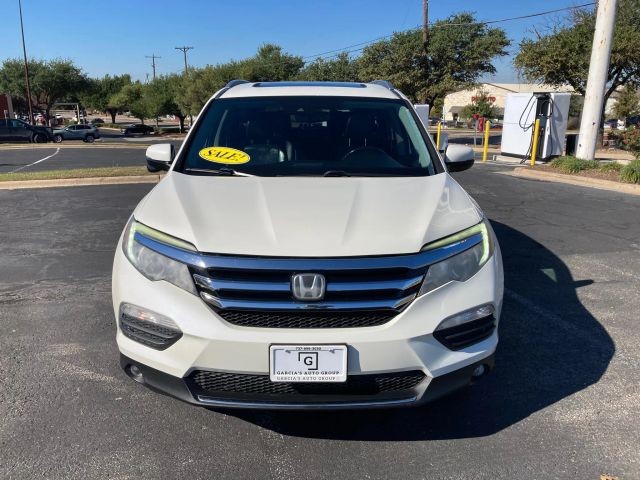 Honda Pilot Vehicle Full-screen Gallery Image 6