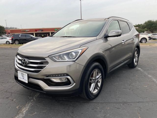 Hyundai Santa Fe Sport Vehicle Full-screen Gallery Image 2