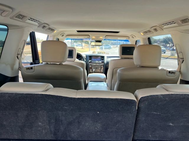 Nissan Armada Vehicle Full-screen Gallery Image 9