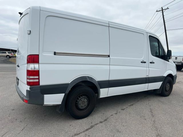 Mercedes-Benz Sprinter Cargo Vans Vehicle Full-screen Gallery Image 3