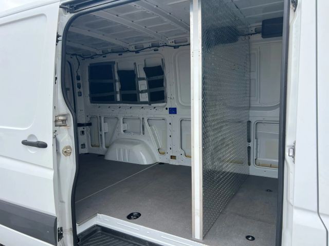 Mercedes-Benz Sprinter Cargo Vans Vehicle Full-screen Gallery Image 6