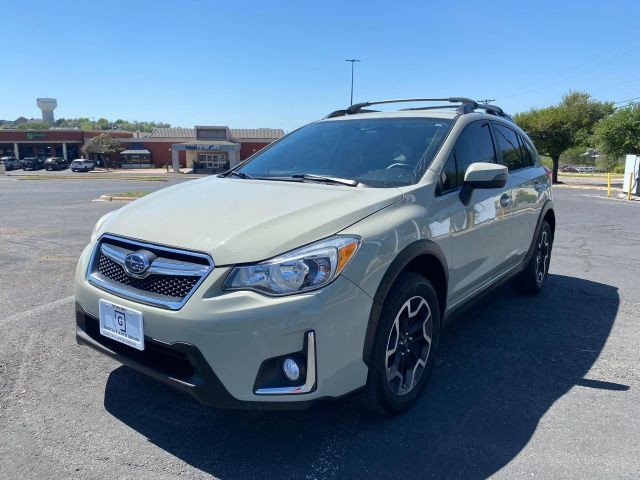 Subaru Crosstrek Vehicle Full-screen Gallery Image 5