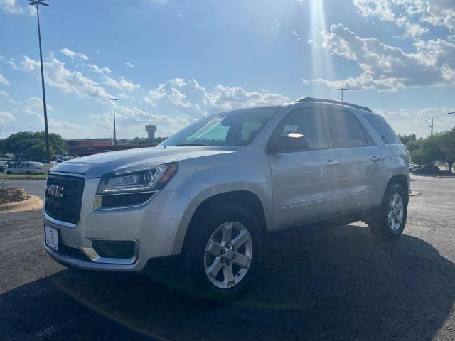 GMC Acadia Vehicle Full-screen Gallery Image 2