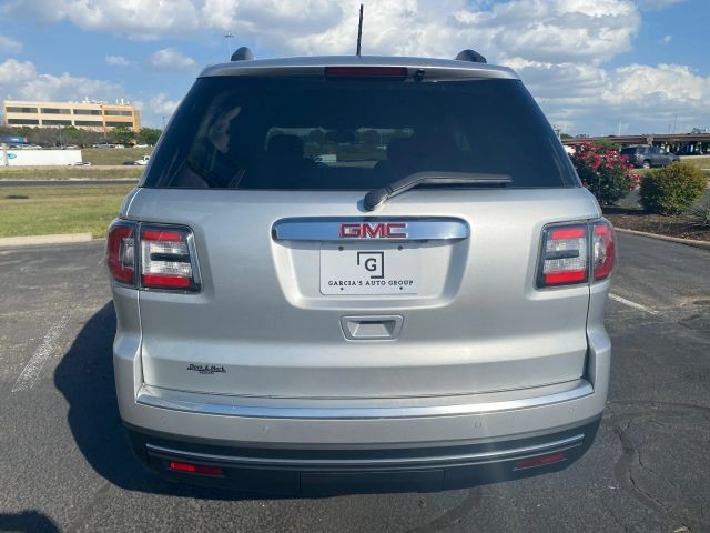 GMC Acadia Vehicle Full-screen Gallery Image 6