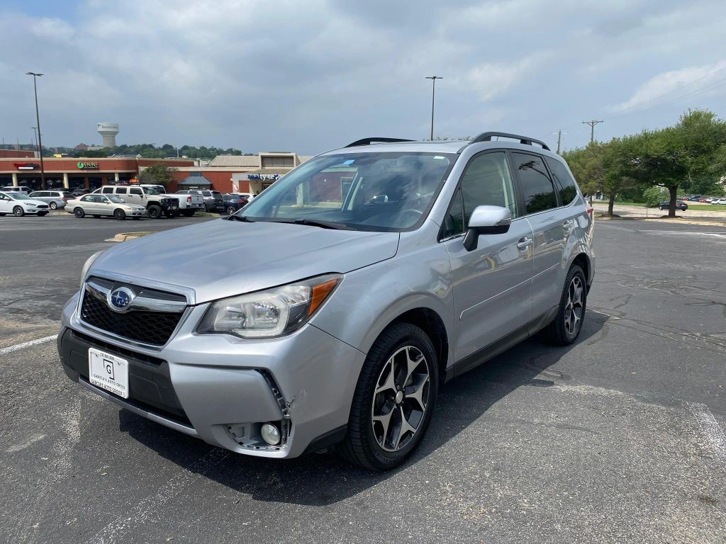 Subaru Forester Vehicle Full-screen Gallery Image 02