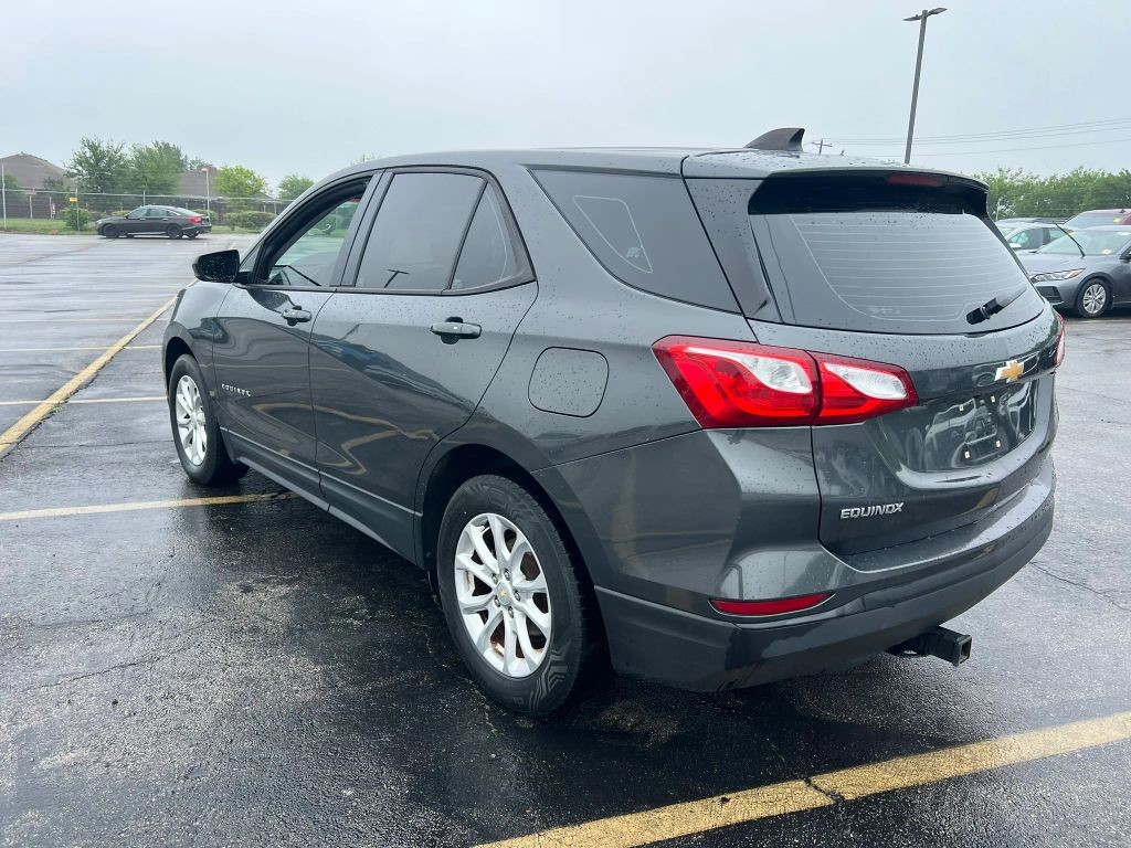 Chevrolet Equinox Vehicle Full-screen Gallery Image 03