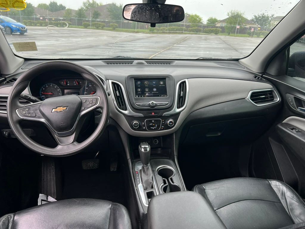 Chevrolet Equinox Vehicle Full-screen Gallery Image 06