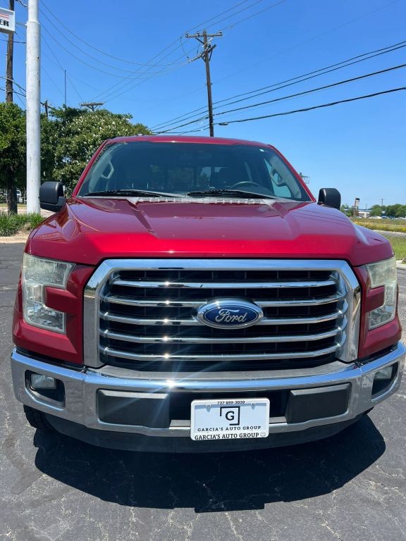 Ford F-150 Vehicle Full-screen Gallery Image 05