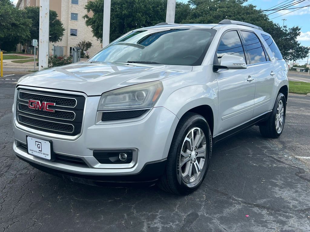 GMC Acadia Vehicle Full-screen Gallery Image 2