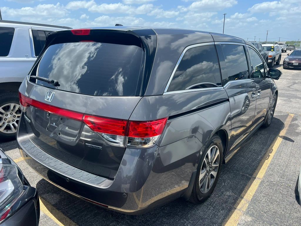 Honda Odyssey Vehicle Full-screen Gallery Image 3