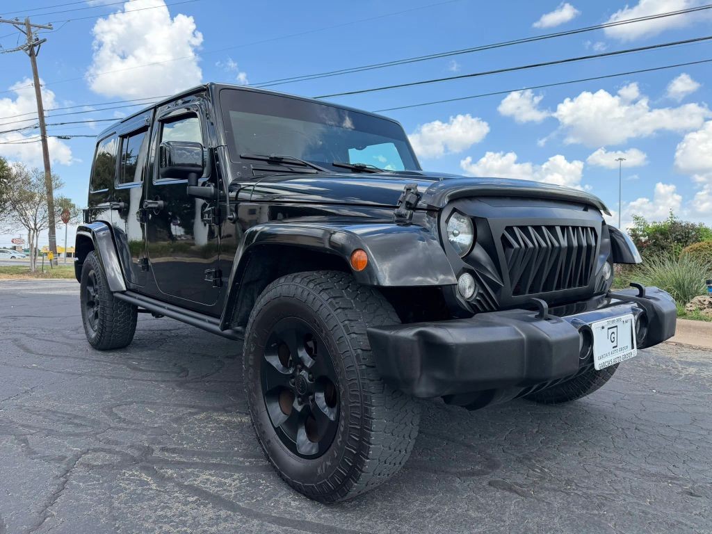 Jeep Wrangler Unlimited Vehicle Full-screen Gallery Image 01