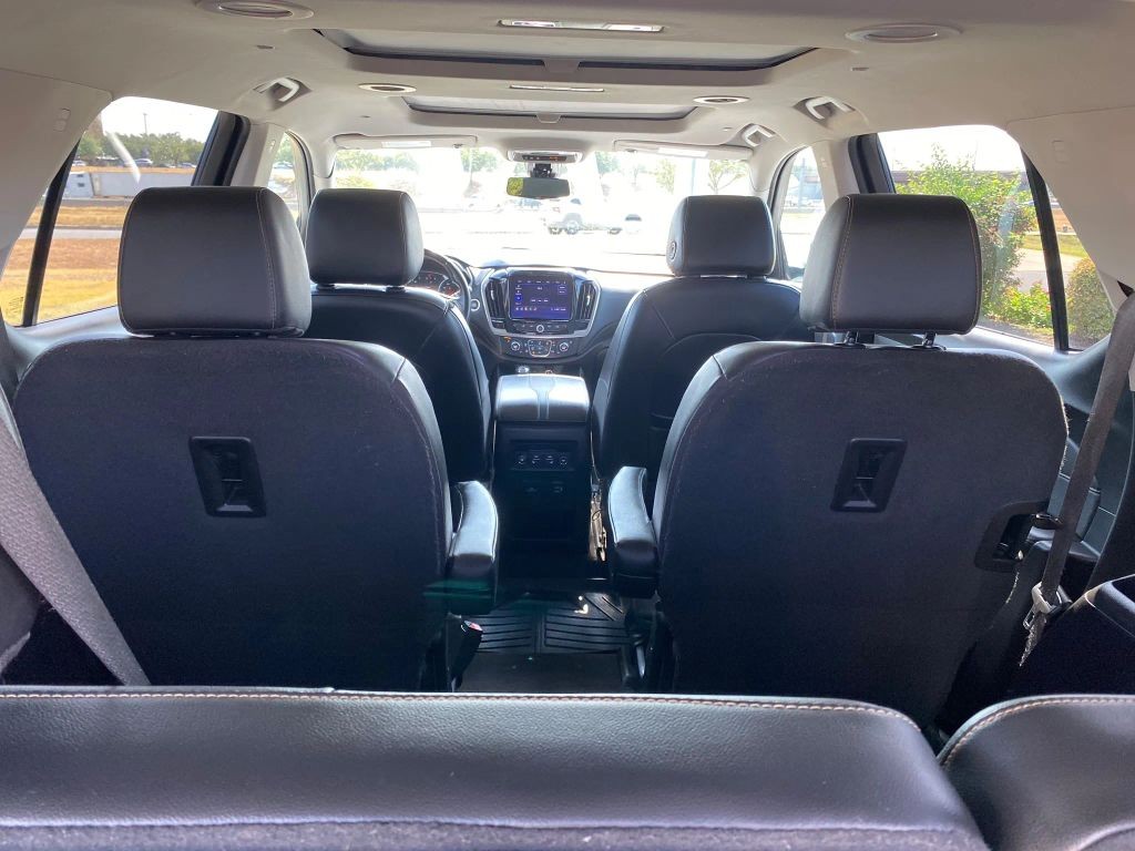 Chevrolet Traverse Vehicle Full-screen Gallery Image 12