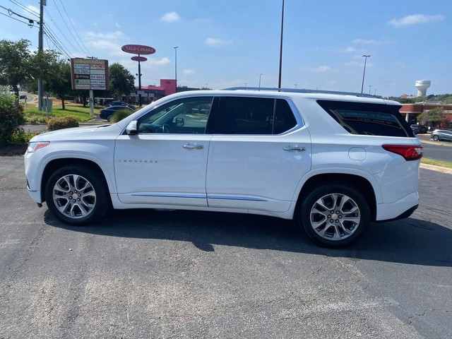 Chevrolet Traverse Vehicle Full-screen Gallery Image 08