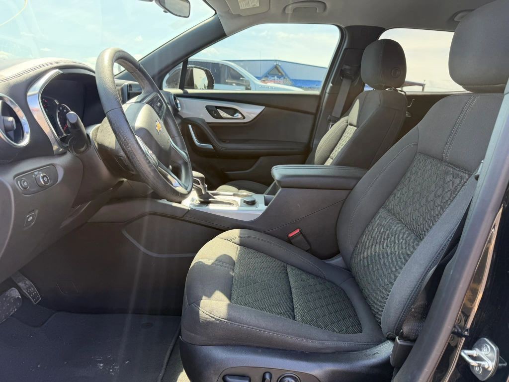 Chevrolet Blazer Vehicle Full-screen Gallery Image 5