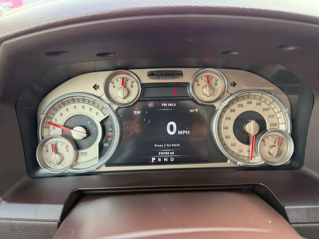 Ram 1500 Vehicle Full-screen Gallery Image 14