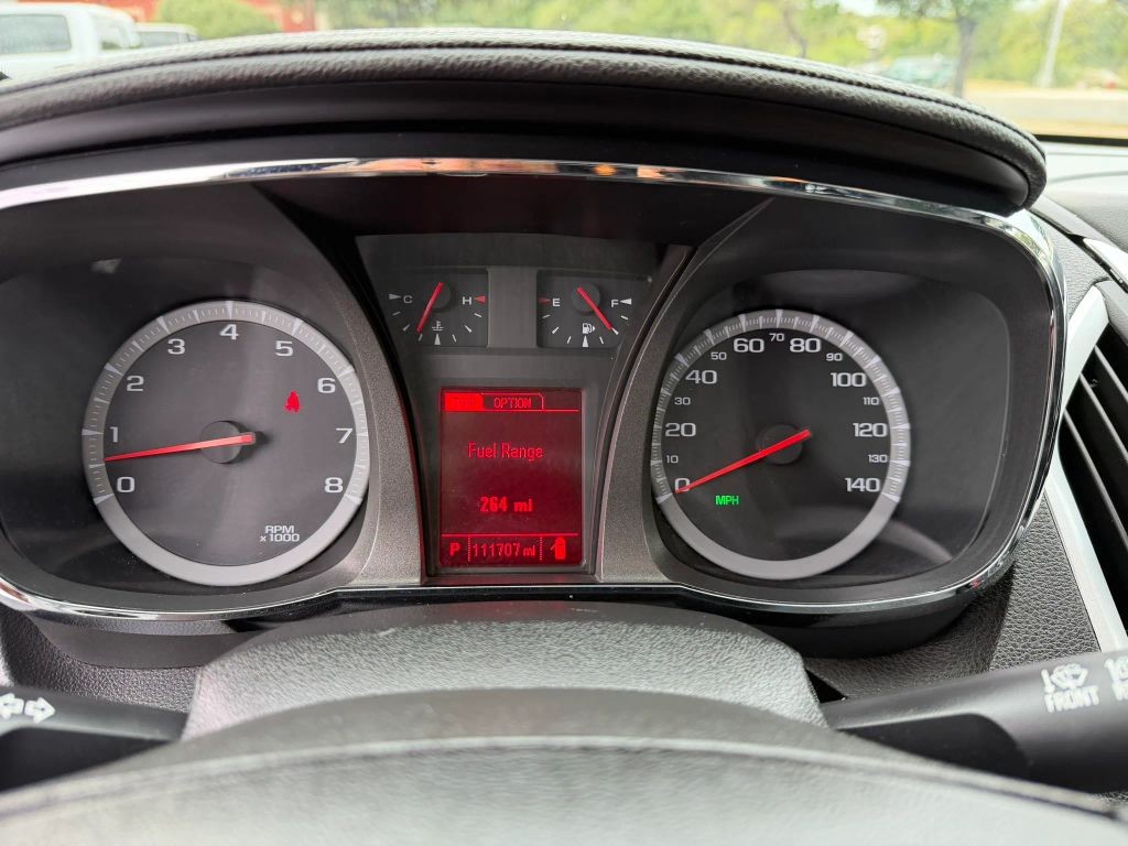 GMC Terrain Vehicle Full-screen Gallery Image 13