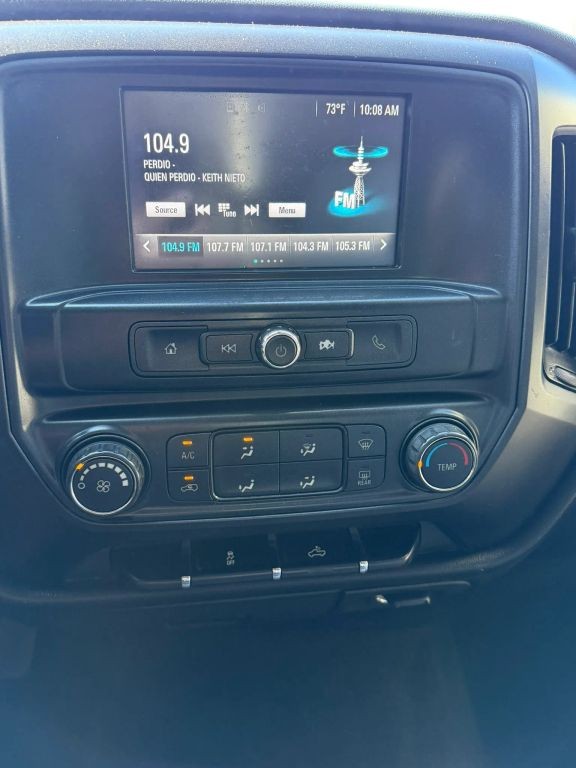 Chevrolet Silverado 1500 Vehicle Full-screen Gallery Image 11