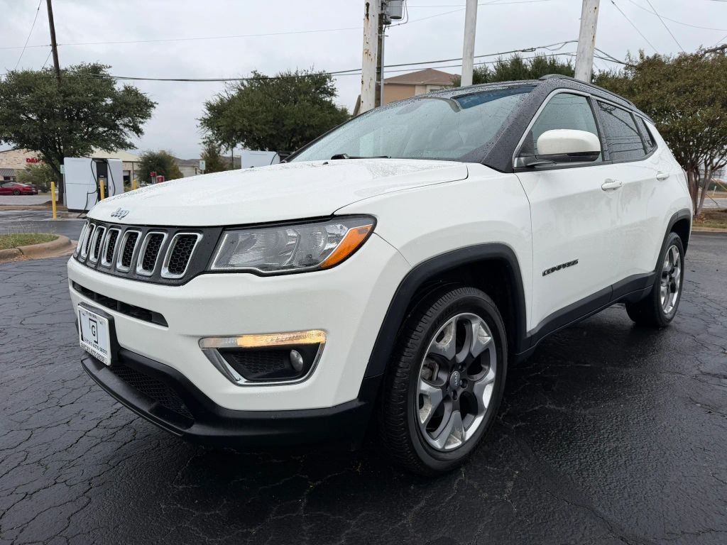 Jeep Compass Vehicle Full-screen Gallery Image 02