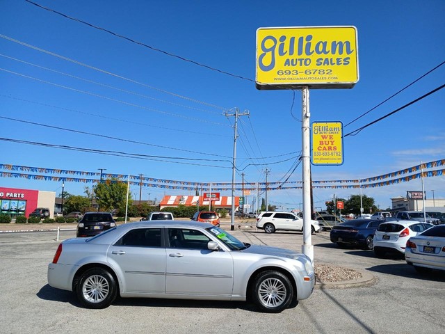 Chrysler 300 Touring - Marble Falls TX