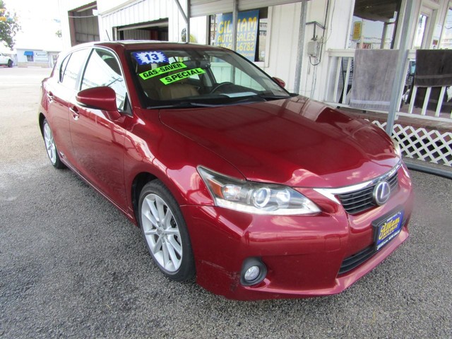 Lexus CT 200h Vehicle Full-screen Gallery Image 09