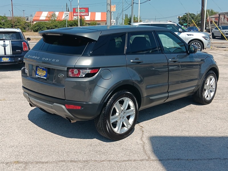 Land Rover Range Rover Evoque Vehicle Full-screen Gallery Image 03