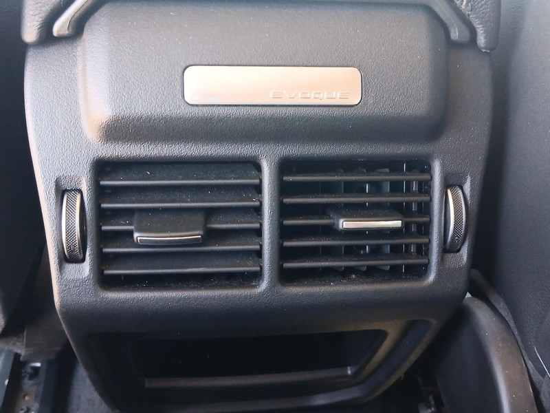 Land Rover Range Rover Evoque Vehicle Full-screen Gallery Image 12