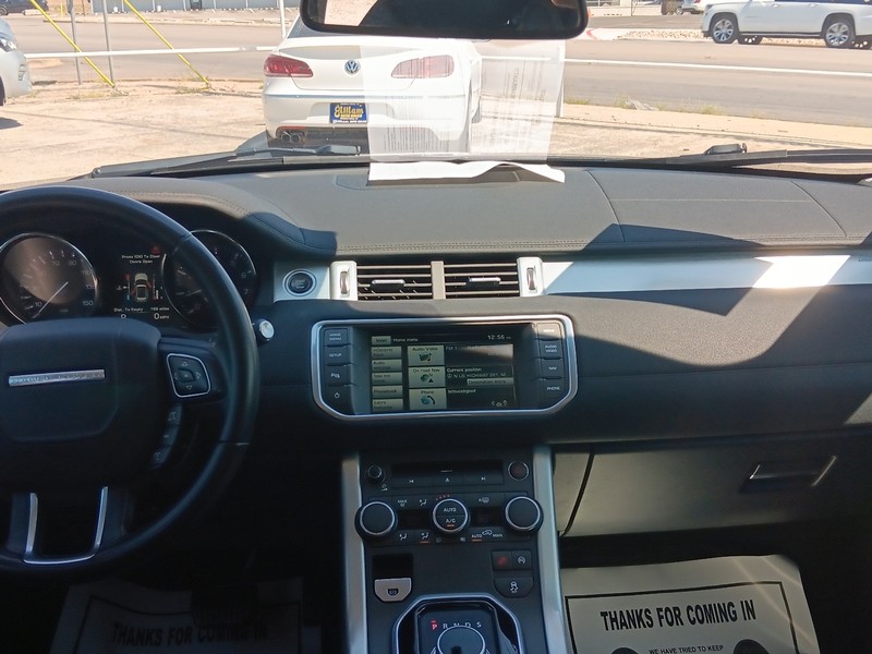 Land Rover Range Rover Evoque Vehicle Full-screen Gallery Image 15