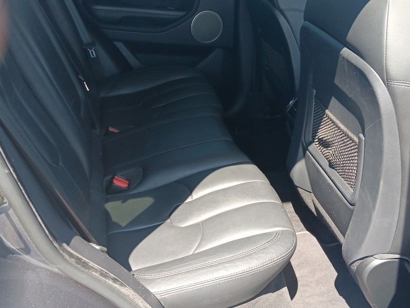 Land Rover Range Rover Evoque Vehicle Full-screen Gallery Image 20