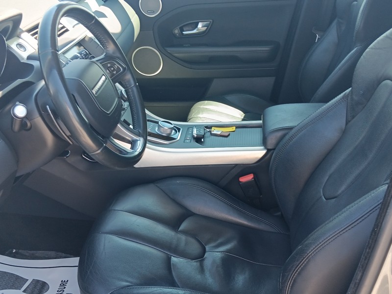 Land Rover Range Rover Evoque Vehicle Full-screen Gallery Image 21