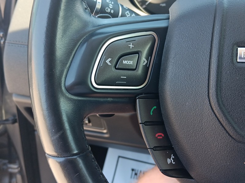 Land Rover Range Rover Evoque Vehicle Full-screen Gallery Image 26