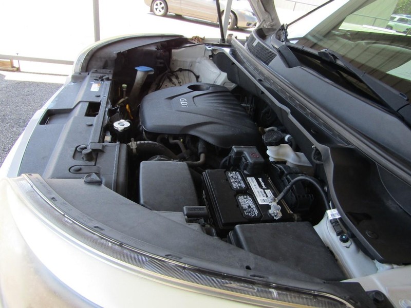 Kia Soul Vehicle Full-screen Gallery Image 9