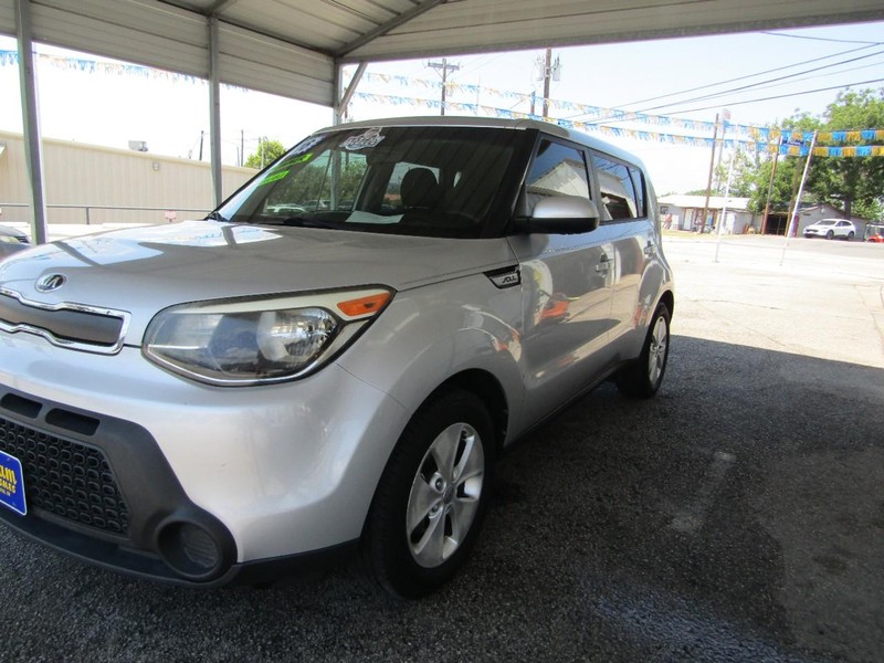 Kia Soul Vehicle Full-screen Gallery Image 11