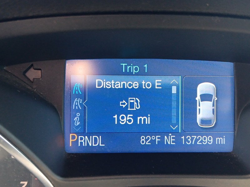 Ford Focus Vehicle Full-screen Gallery Image 17