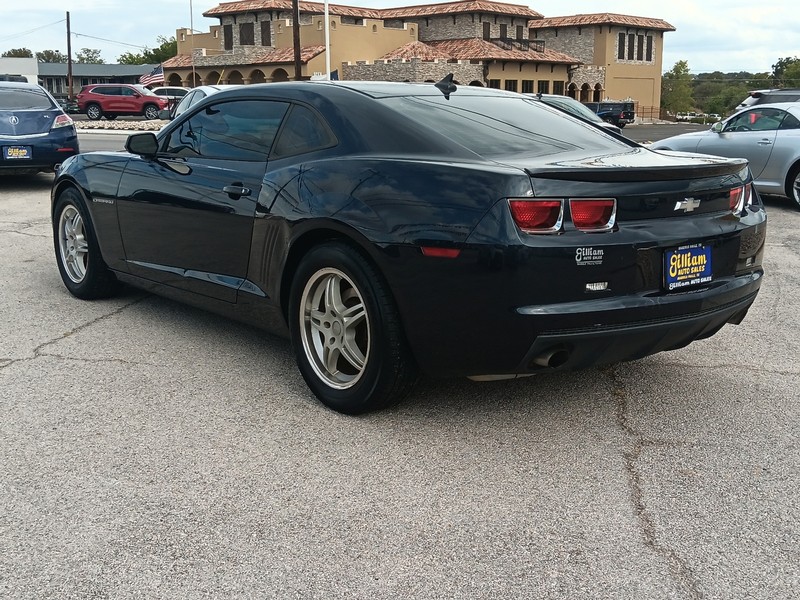 Chevrolet Camaro Vehicle Full-screen Gallery Image 05