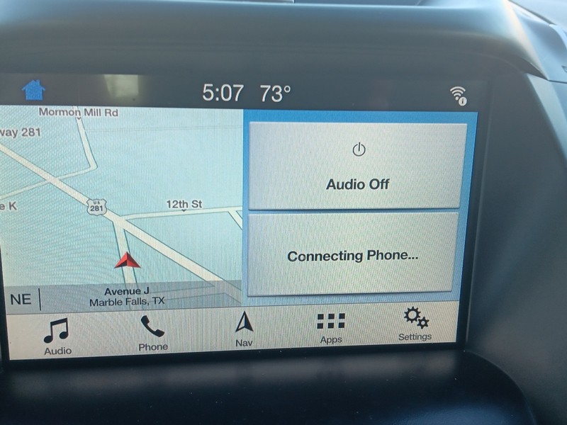 Ford Escape Vehicle Full-screen Gallery Image 46