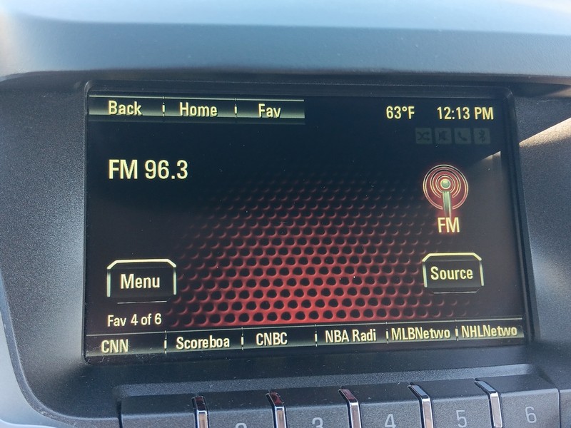 GMC Terrain Vehicle Full-screen Gallery Image 37