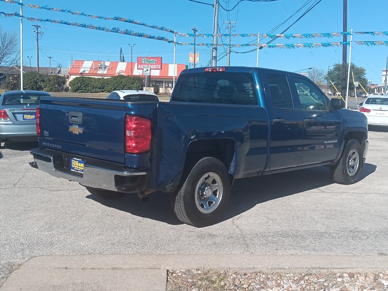 Chevrolet Silverado 1500 Vehicle Full-screen Gallery Image 22