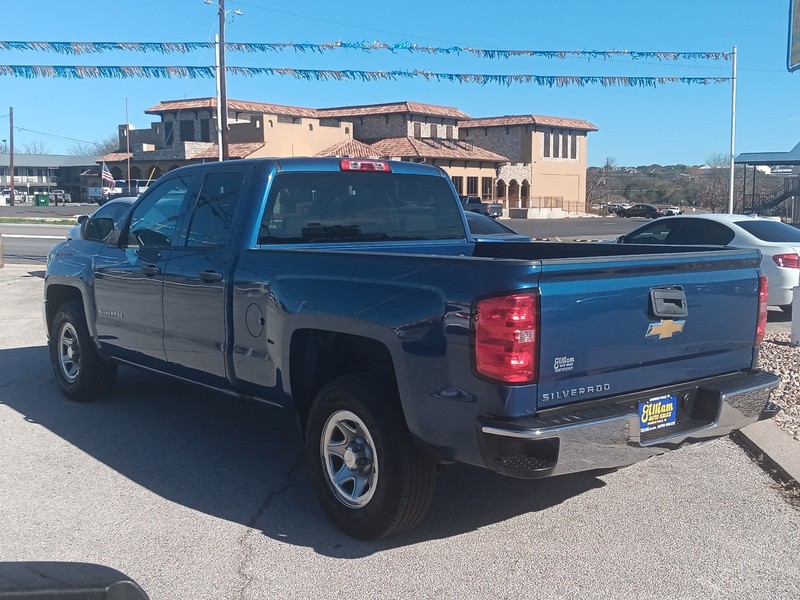 Chevrolet Silverado 1500 Vehicle Full-screen Gallery Image 25