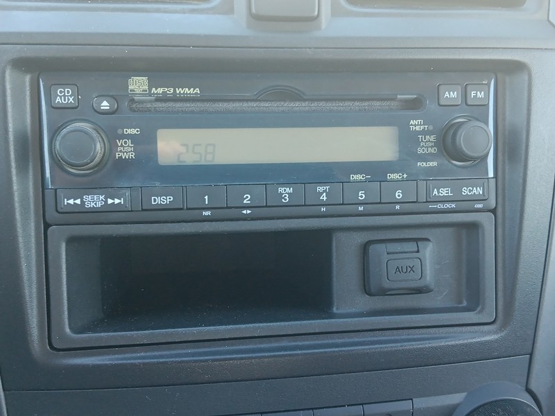 Honda CR-V Vehicle Full-screen Gallery Image 34